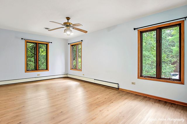 22806 W Loon Lake Boulevard, Antioch, IL 60002