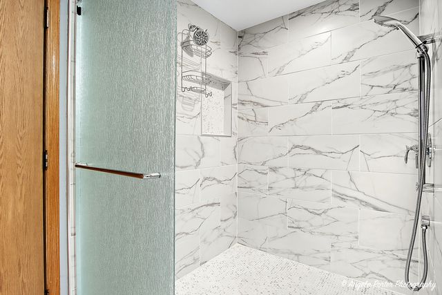 22806 W Loon Lake Boulevard, Antioch, IL 60002