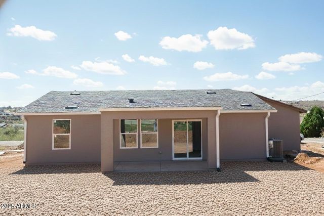 19849 E Conestoga Drive, Cordes Lakes, AZ 86333