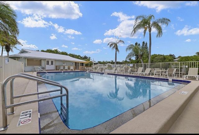 110 N Delaware Boulevard 15d, Jupiter, FL 33458