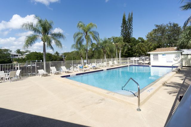 110 N Delaware Boulevard 15d, Jupiter, FL 33458