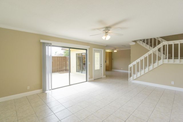 110 N Delaware Boulevard 15d, Jupiter, FL 33458