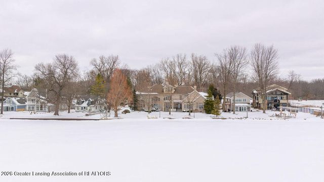 6299 Quail Street, Haslett, MI 48840