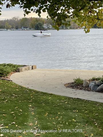 6299 Quail Street, Haslett, MI 48840