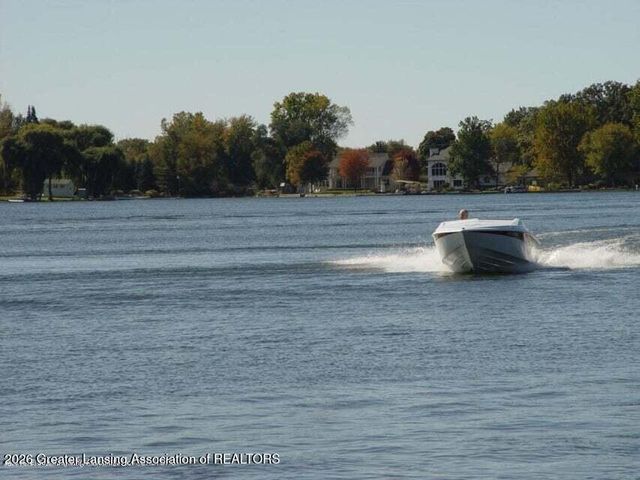 6299 Quail Street, Haslett, MI 48840