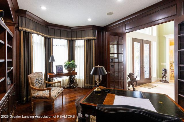 6299 Quail Street, Haslett, MI 48840