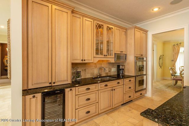 6299 Quail Street, Haslett, MI 48840