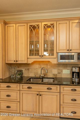 6299 Quail Street, Haslett, MI 48840