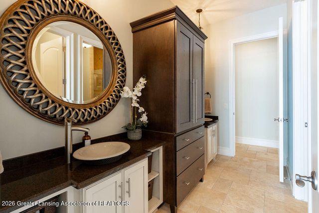 6299 Quail Street, Haslett, MI 48840