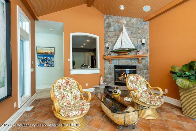 6299 Quail Street, Haslett, MI 48840