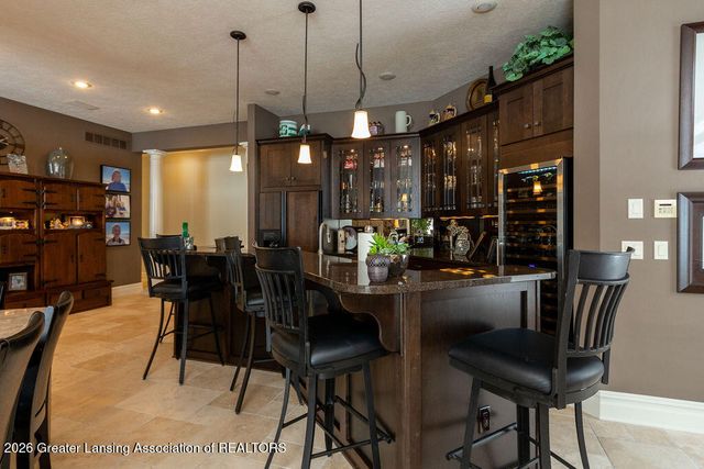 6299 Quail Street, Haslett, MI 48840