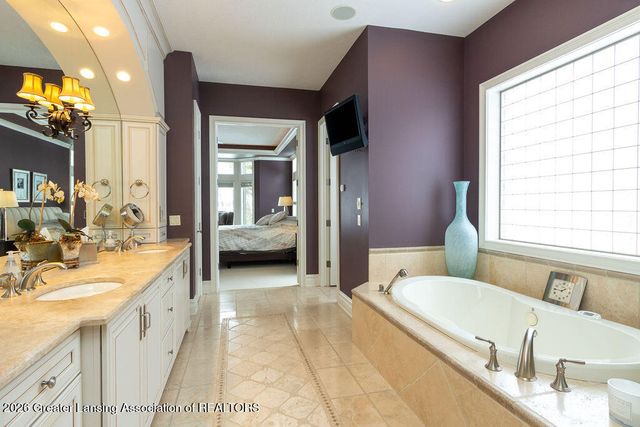 6299 Quail Street, Haslett, MI 48840