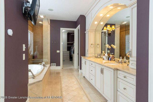 6299 Quail Street, Haslett, MI 48840