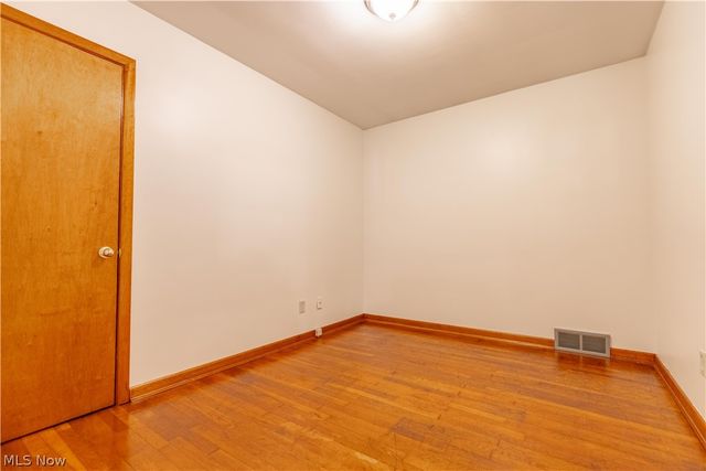 13526 Glenvale Avenue NW, Uniontown, OH 44685