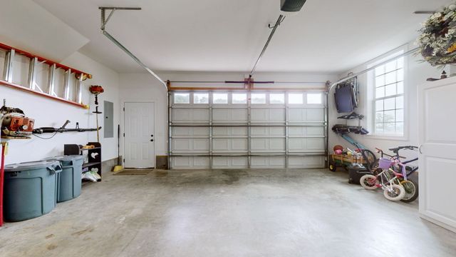 124 Barber Rd, Unionville, TN 37180
