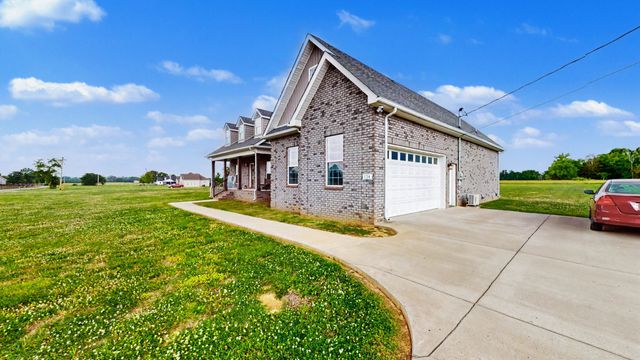 124 Barber Rd, Unionville, TN 37180