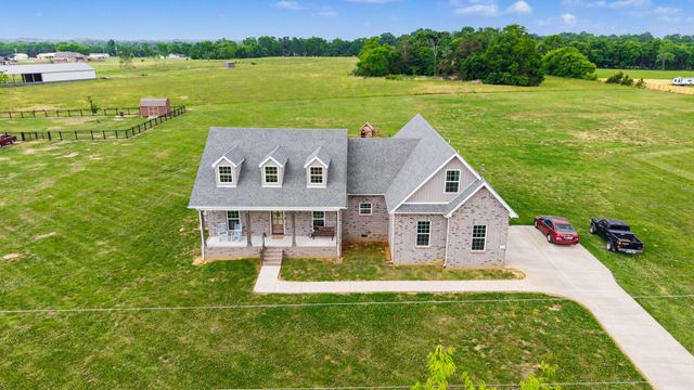 124 Barber Rd, Unionville, TN 37180
