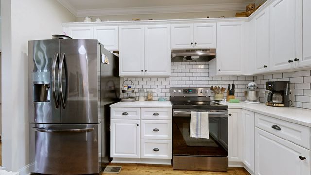 124 Barber Rd, Unionville, TN 37180