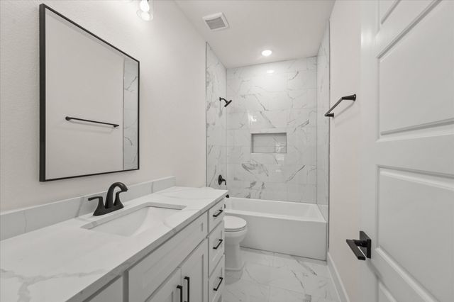 3505 Thannisch Avenue, Fort Worth, TX 76105