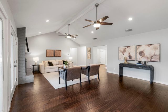 2101 Falcon Hill DR, Austin, TX 78745