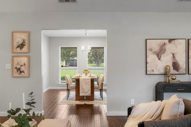 2101 Falcon Hill DR, Austin, TX 78745
