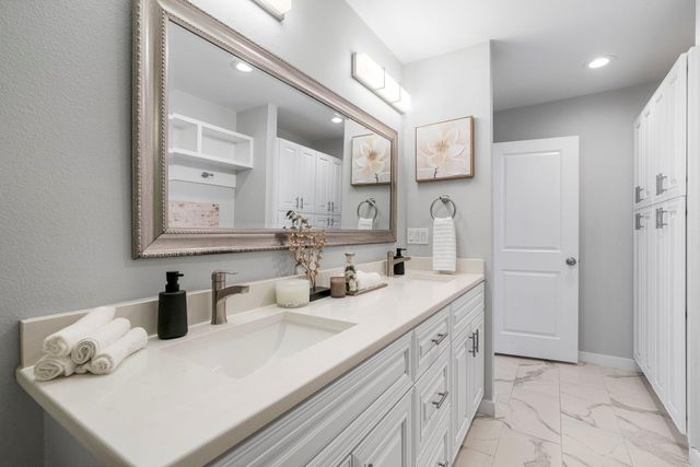 2101 Falcon Hill DR, Austin, TX 78745
