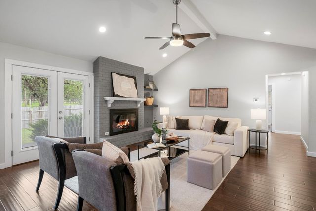 2101 Falcon Hill DR, Austin, TX 78745