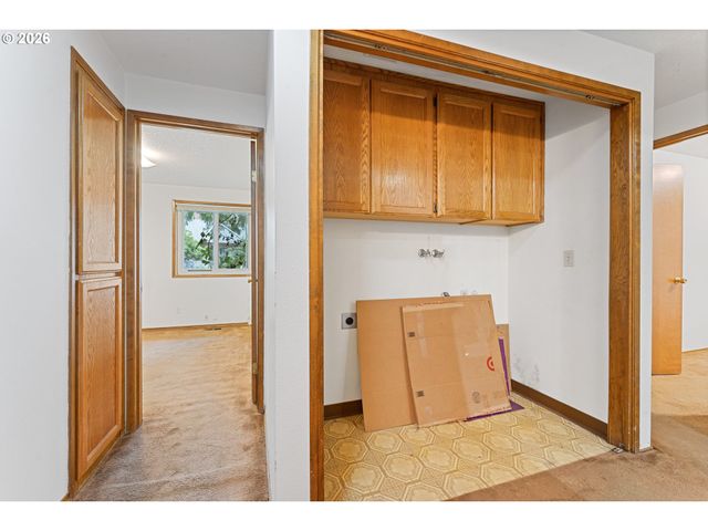 2460 S DOGWOOD St, Cornelius, OR 97113