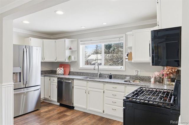 18 Park Street, Oxford, MI 48371