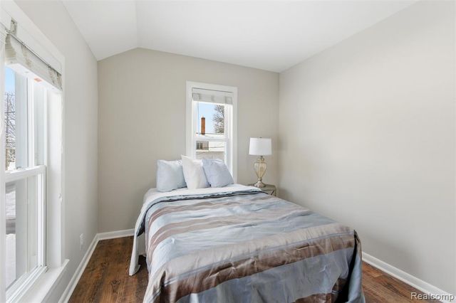 18 Park Street, Oxford, MI 48371