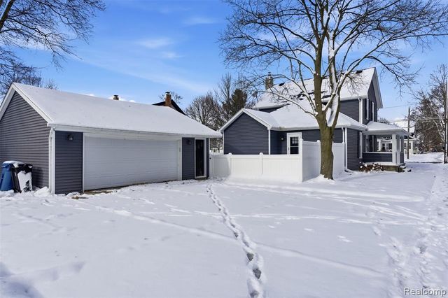 18 Park Street, Oxford, MI 48371