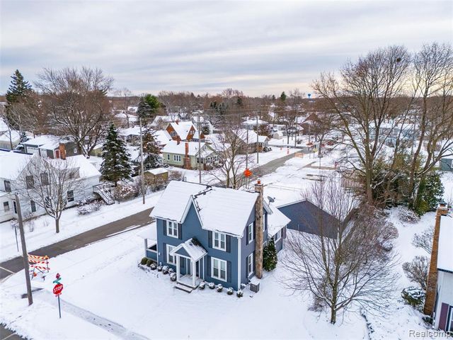 18 Park Street, Oxford, MI 48371