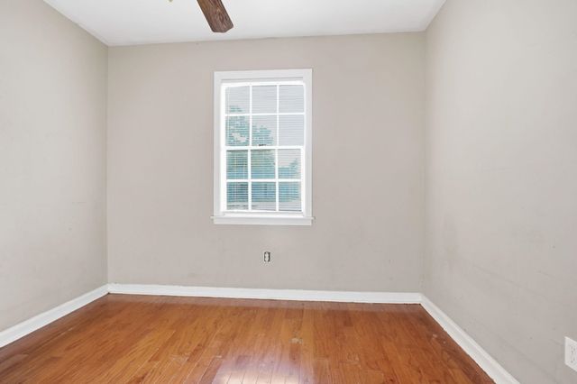3239 NORA LEE LN, Memphis, TN 38118