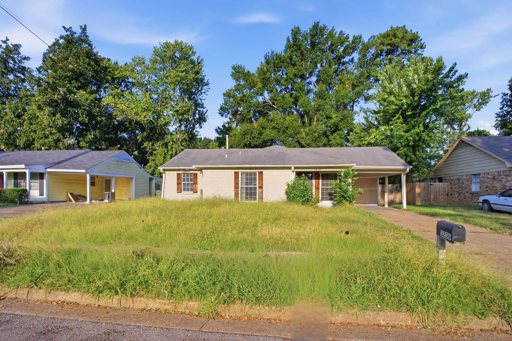 3239 NORA LEE LN, Memphis, TN 38118