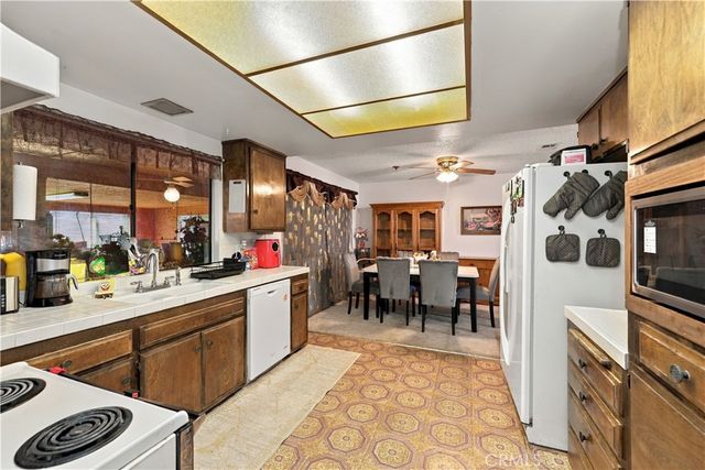 29095 Bay Avenue, Moreno Valley, CA 92555