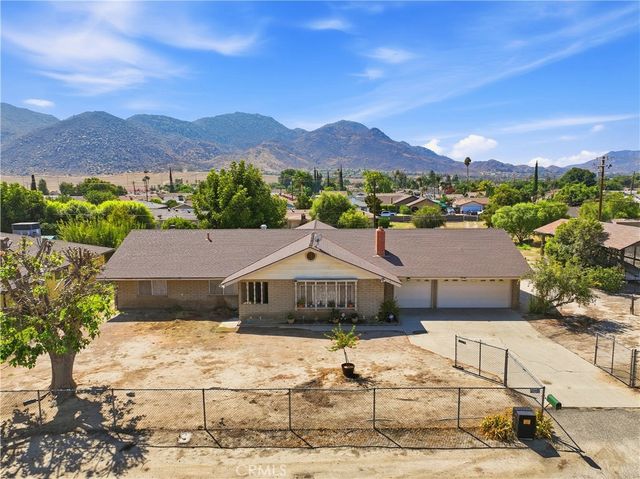29095 Bay Avenue, Moreno Valley, CA 92555