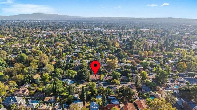 460 University Circle, Claremont, CA 91711