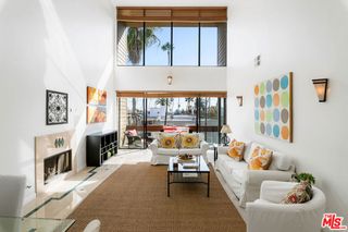 750 S Bundy Drive #PH302, Los Angeles, CA 90049