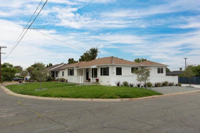 3892 Bass St., La Mesa, CA 91941