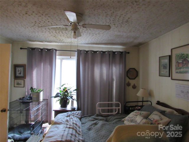 1144 Montreat Road, Black Mountain, NC 28711