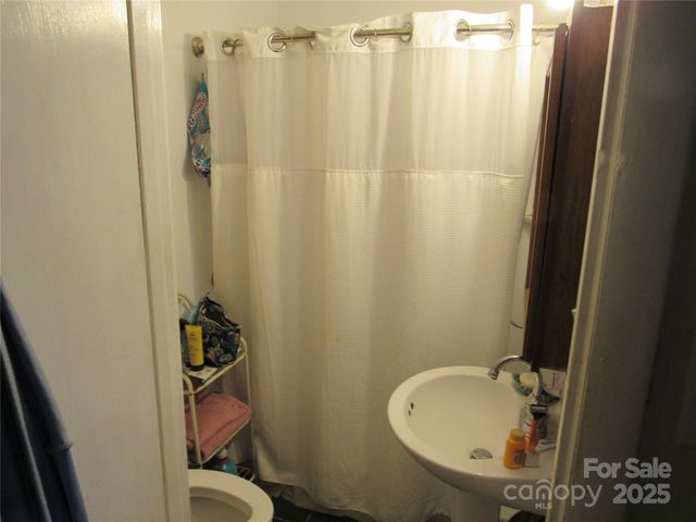 1144 Montreat Road, Black Mountain, NC 28711