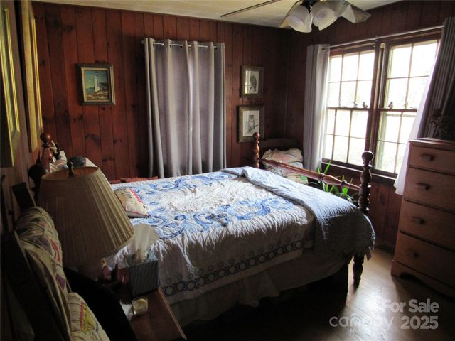 1144 Montreat Road, Black Mountain, NC 28711