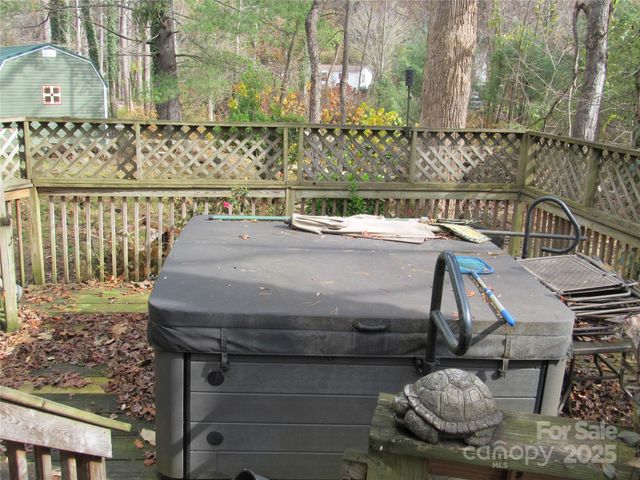 1144 Montreat Road, Black Mountain, NC 28711