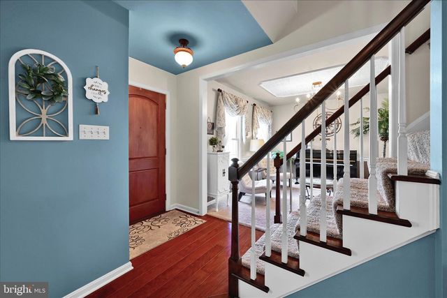 1840 KRYSTLE DR, Lancaster, PA 17602