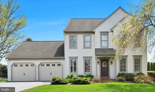 1840 KRYSTLE DR, Lancaster, PA 17602