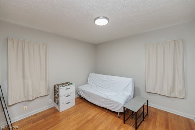 2071 Wrenford Road, South Euclid, OH 44121