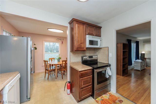 2071 Wrenford Road, South Euclid, OH 44121