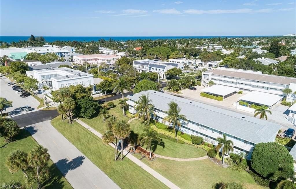 421 12th AVE S A4, NAPLES, FL 34102 — exterior