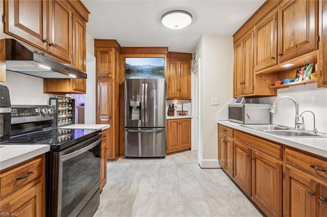 6661 Gloucester ST, Gloucester, VA 23061