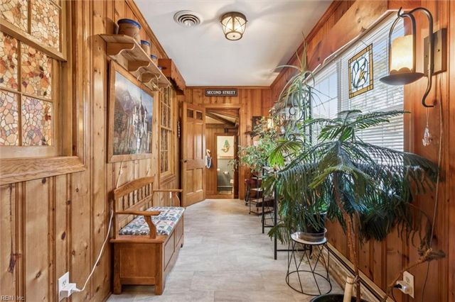 6661 Gloucester ST, Gloucester, VA 23061